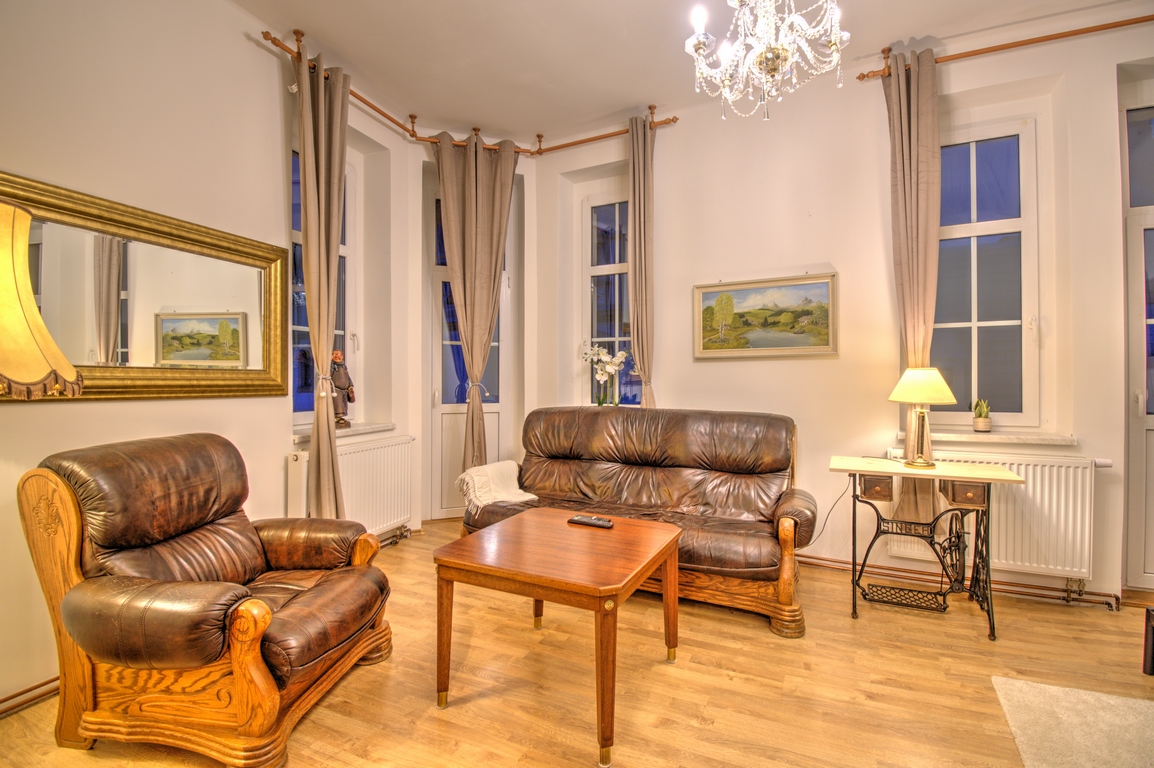 Karlsbad Balcony Apartment